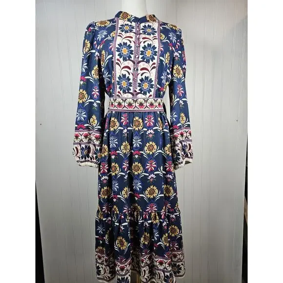 Untuckit Flora Dress Women's Size M EUC Cottage Bohemian Navy Floral - Picture 2 of 13